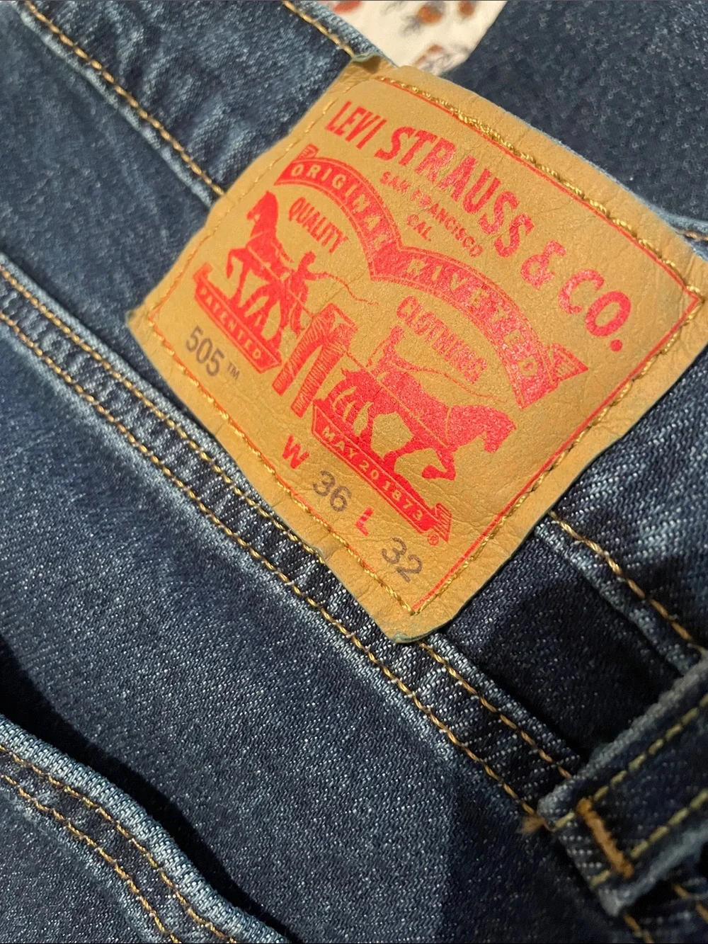 Levis 36 levi’s jeans